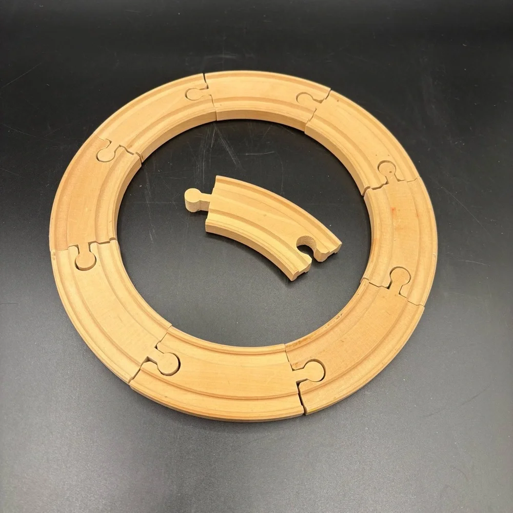 Track Train Curved Wood Set Brio Thomas Toys R Us  Pieces Lot of 9